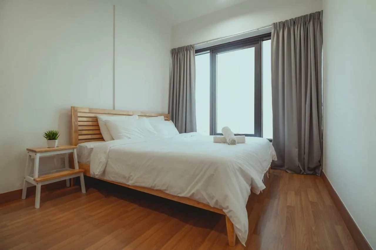 Muji Home 1 - Sea And City View 2Br At 218 Tropicana Near Komtar Foodheaven With Netflix & Tv Box George Town